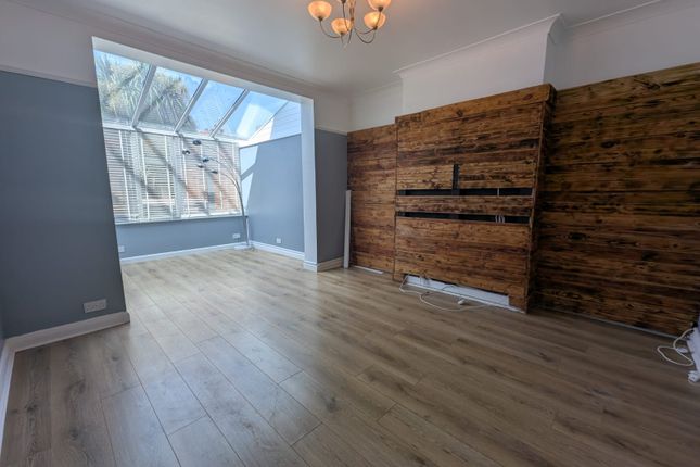 Spacious And Stylish 3-Bed Family Home