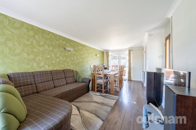 15, Farfield Close, Birmingham photo 3