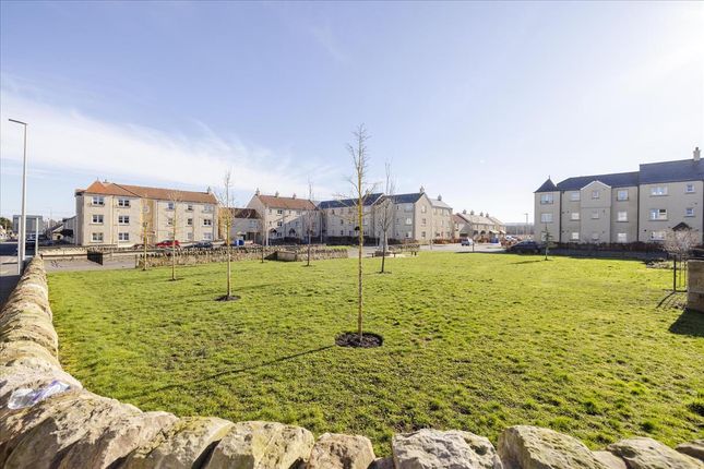 Town house for sale in 5 Wymet Gardens, Millerhill, Dalkeith