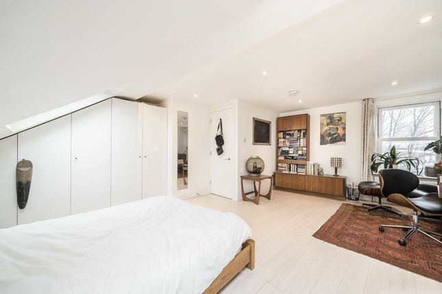 Property for sale in Weston Road, London