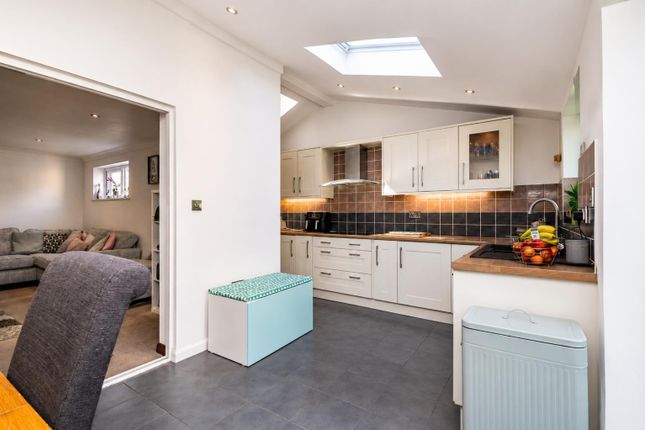 33, The Hollins, Nottingham photo 4