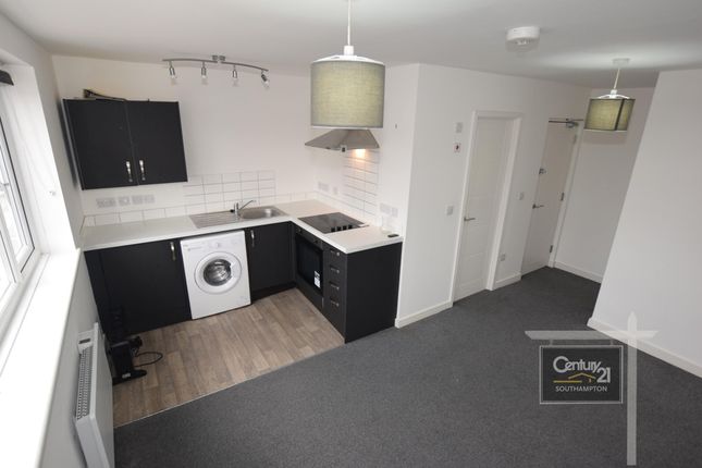 Flat 3,  280, Shirley Road, Southampton photo 2