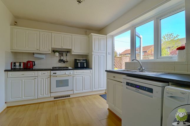 9, WIMBORNE CLOSE, BOLDON COLLIERY photo 4
