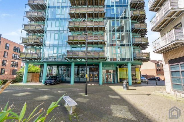 Flat for sale in 3 Canal Square, Birmingham