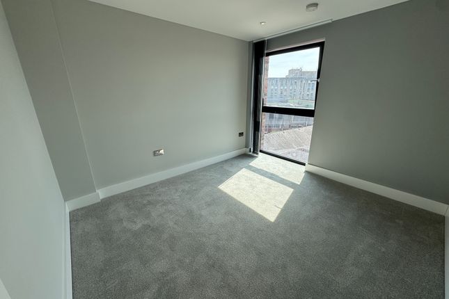 54, Leicester photo 5