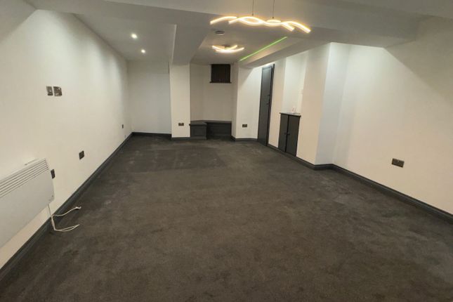 263A Otley Rd, Bradford photo 2