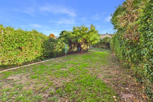 27, Orchard Road, Stroud photo 4