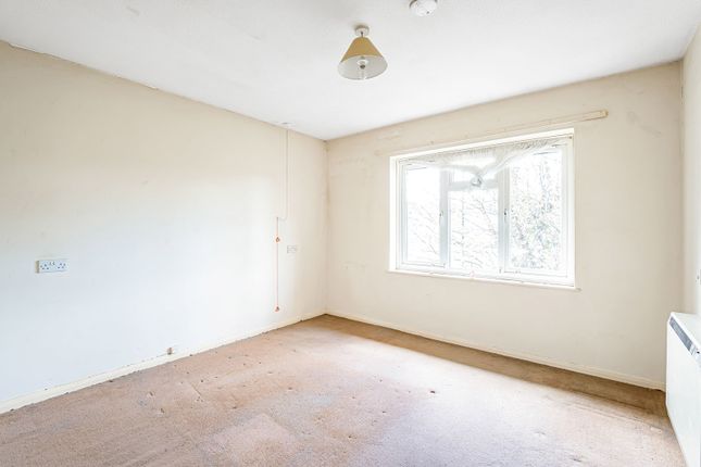 Flat 39, Catalina Court, 61-63, Sunny Bank, London photo 4