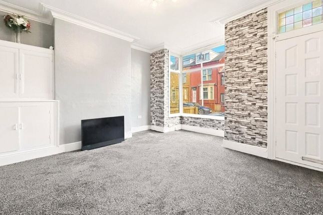 38, Nowell Crescent, West Yorkshire photo 4