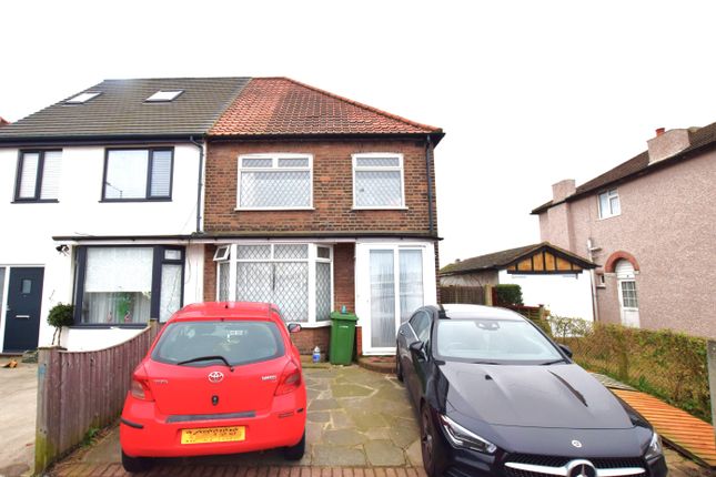 Thumbnail End terrace house for sale in Hornchurch Road, Hornchurch