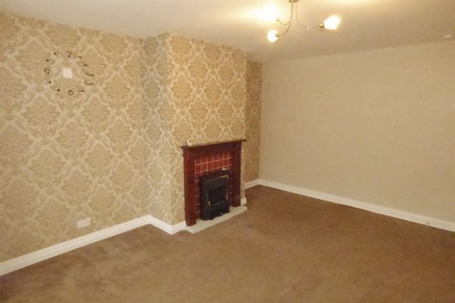 16, Nunnington View, Leeds photo 3