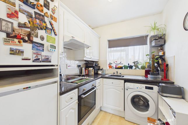 62A Victoria Street, Aylesbury photo 4