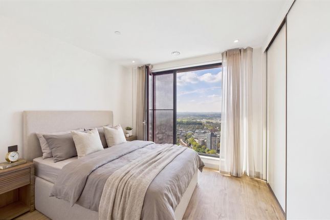 9876589, 11 Selborne Road, London photo 4