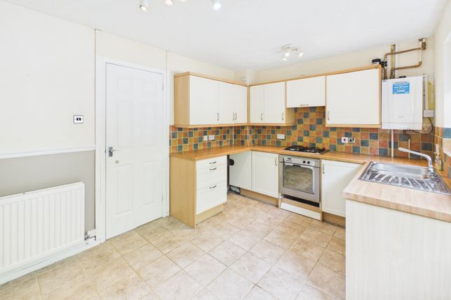 34, Warwick Drive, Bury St Edmunds photo 4