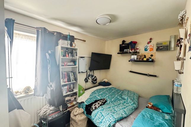 23, Abbey Mews, Dunstable photo 5