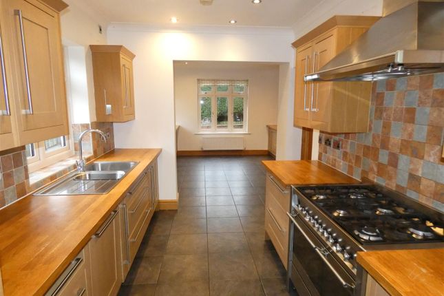 5, Cross Road, Crewe photo 4
