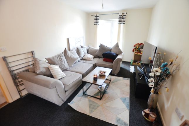 Flat for sale in Grafton Road, West Bromwich