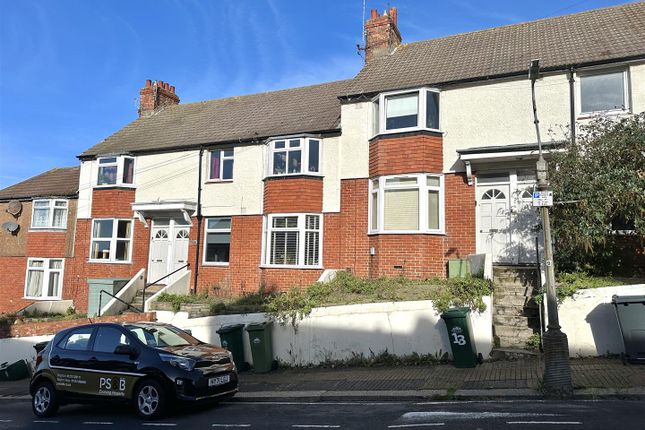 Thumbnail Flat to rent in Ladysmith Road, Brighton