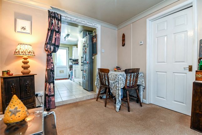 127A, Everton Road, Lymington photo 4