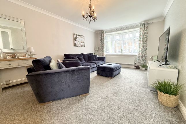 16, Ainthorpe Close, Sunderland photo 2