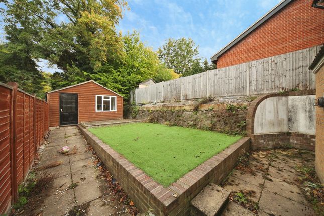 Parkfield, St. Albans photo 2
