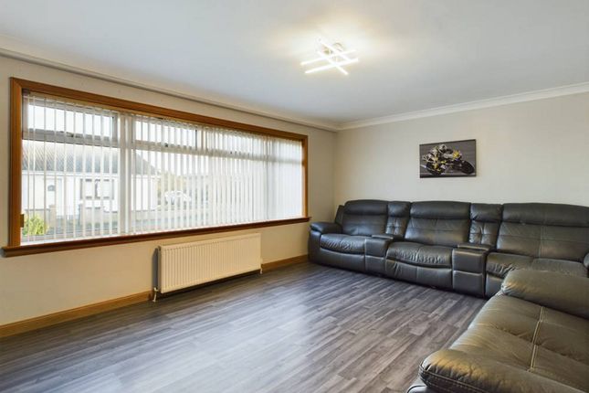 22, Braehead Crescent, Peterhead photo 3