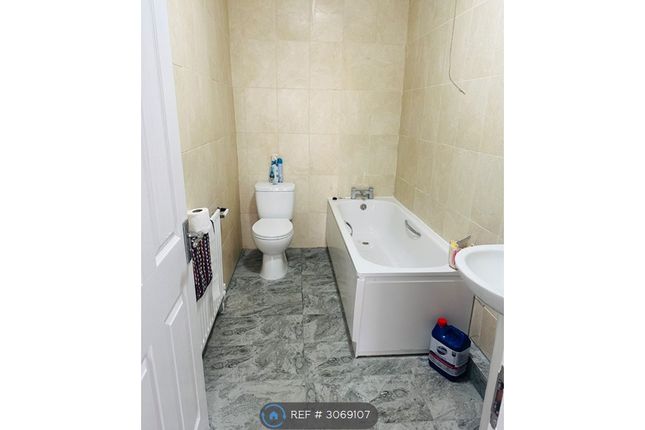 Lewis Road, Southall photo 5