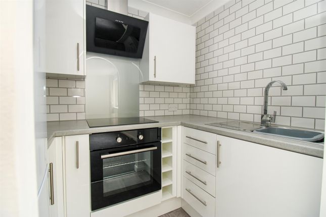 Flat for sale in Denmark Place, Hastings
