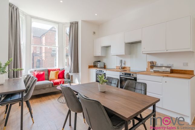 Room 6, 10, Belgrave Road, Gloucester photo 3