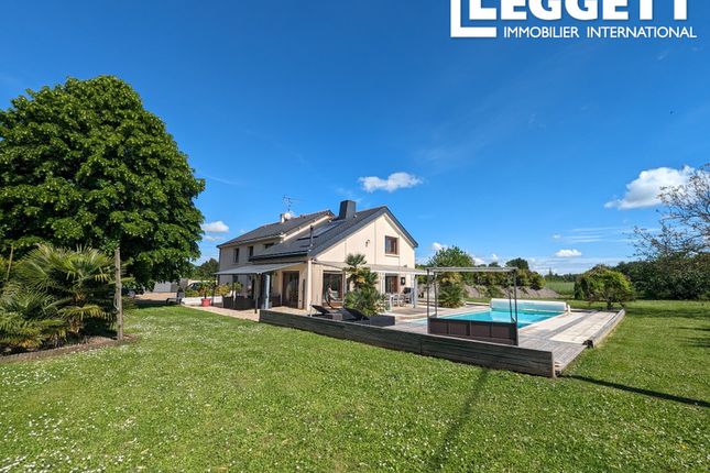 Thumbnail Villa for sale in Tiercé, Maine-Et-Loire, Pays De La Loire