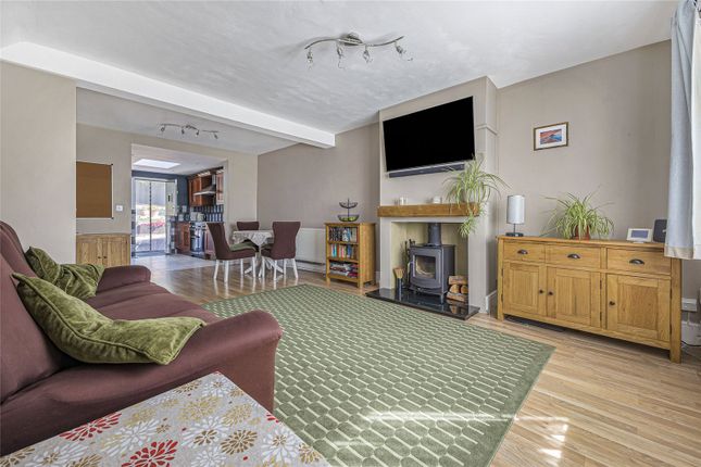 129, Hill Rise, Kent photo 2