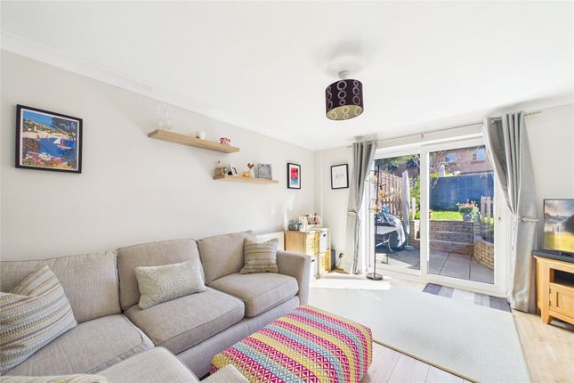 7, Upavon Gardens, Bracknell photo 3
