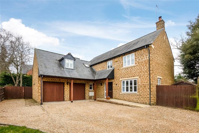 Detached house for sale in Hartshill Close, Bloxham