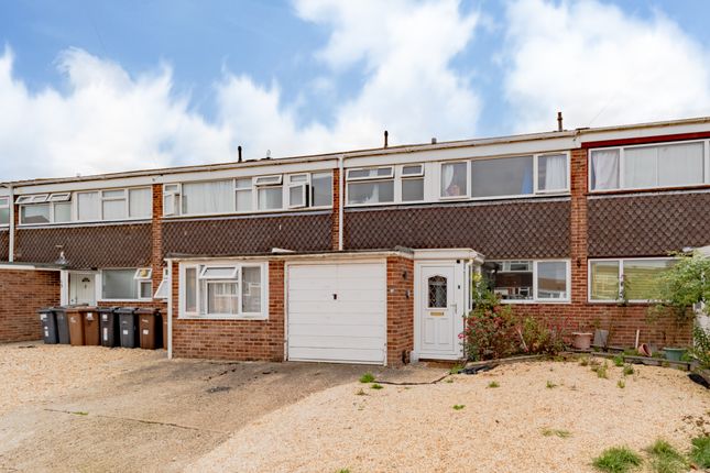 Thumbnail Terraced house for sale in Gallaghers Mead, Andover, Andover