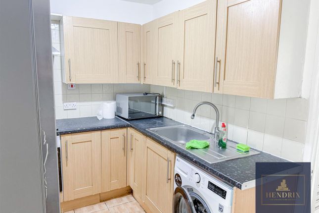 94A, Elgin Road, Ilford photo 5