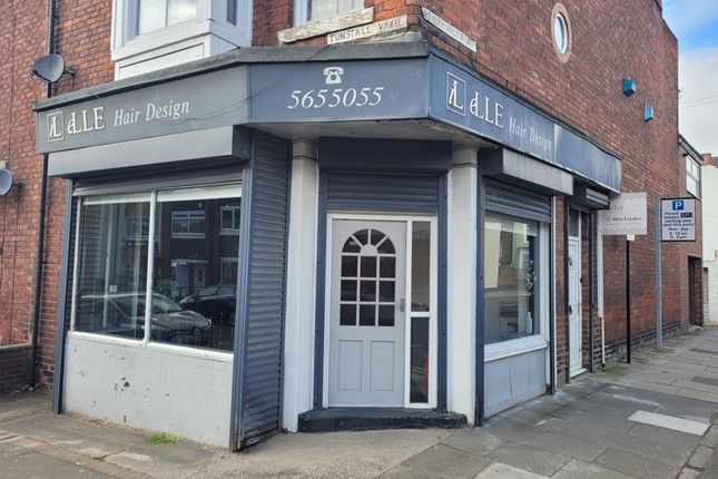 Commercial property to let in Tunstall Vale, Sunderland