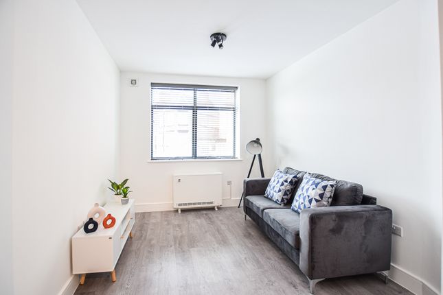 Thumbnail Flat to rent in Old Middlewich Road, Sandbach