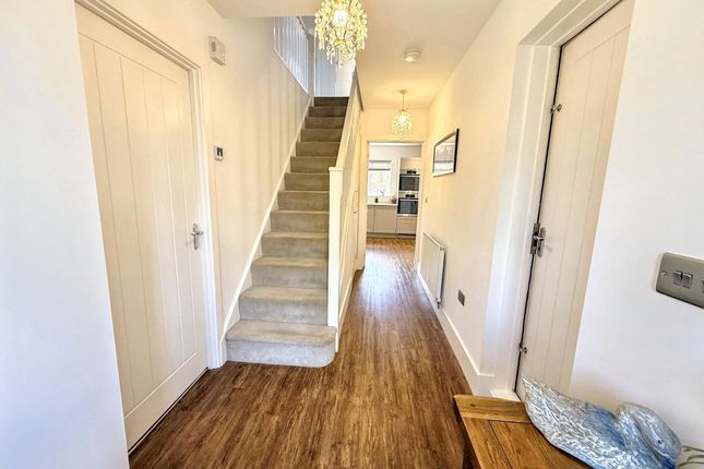 27, Whinchat Way, Morpeth photo 3