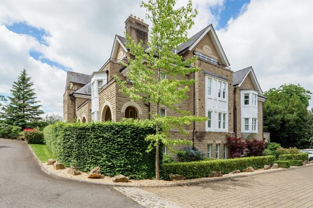 7 St. Hilarys Park, Alderley Edge photo 3