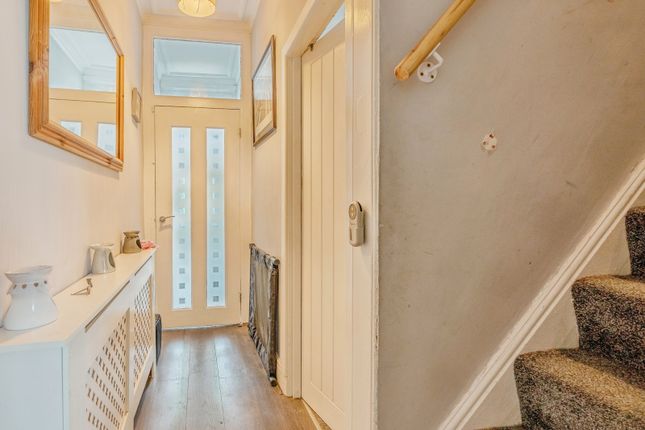 21, Owen Street, Lancashire photo 4