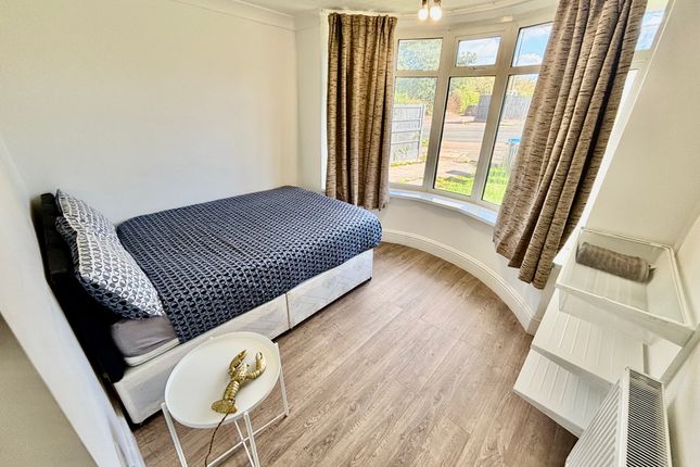 407, Bournemouth photo 2