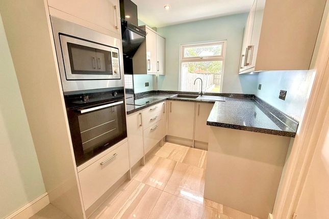 66, Victoria Street, Dunstable photo 4