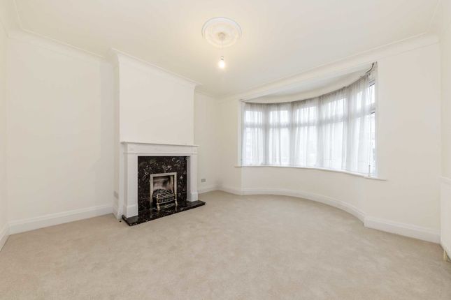 Property to rent in Cuckoo Lane, London