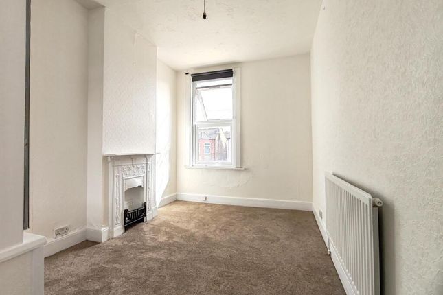 53B, Balfour Road, Ilford photo 5