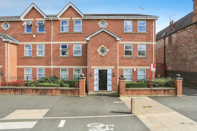 Thumbnail Flat for sale in Barbican Road, York, North Yorkshire