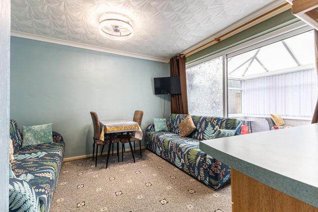 116, Linton Road, Wakefield photo 5
