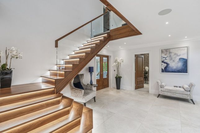 94 Gregories Road, Beaconsfield photo 2