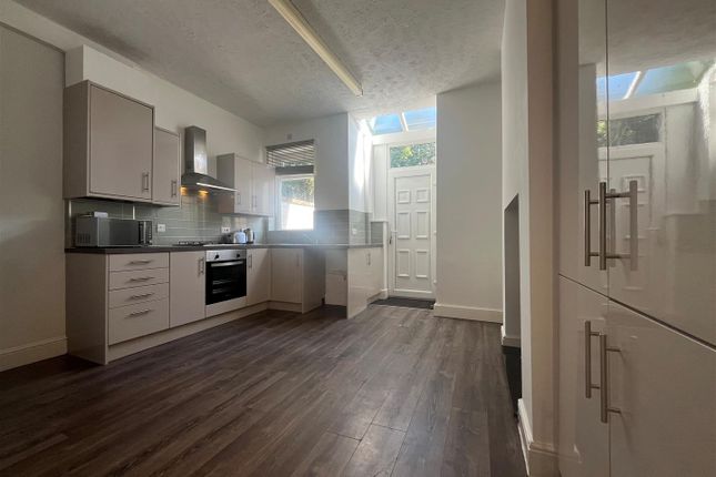 36, Canterbury Street, Ashton Under Lyne photo 3