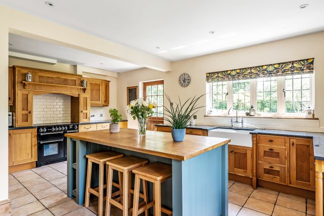 Tenchleys Farm House,, Itchingwood Common Road, Oxted photo 3