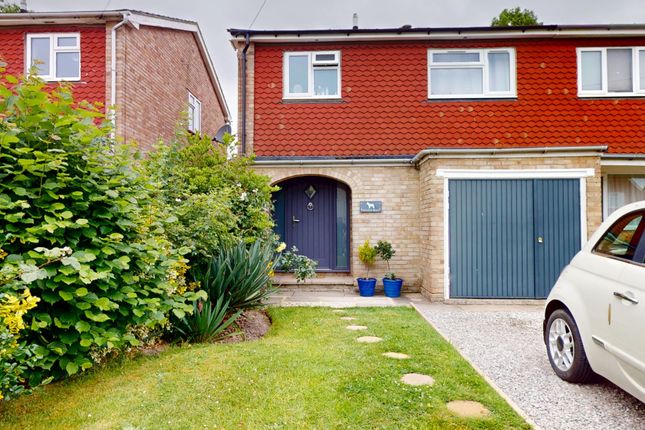 Thumbnail Semi-detached house to rent in Haydon Road, Didcot